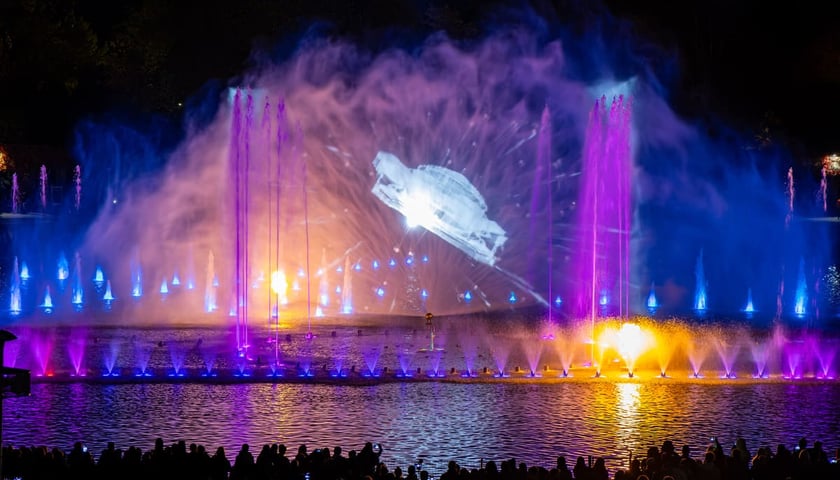 Pokaz Fontanny Multimedialnej kończący sezon 2026. Wrocław, 24.10.2026