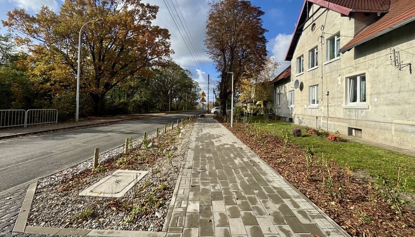 Nowy chodnik na ulicy Odolanowskiej