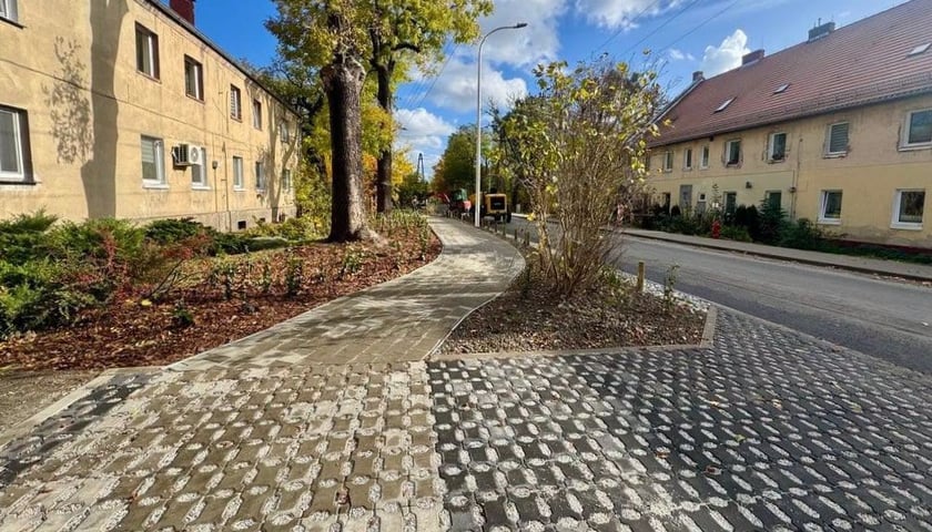 Nowy chodnik na ulicy Odolanowskiej