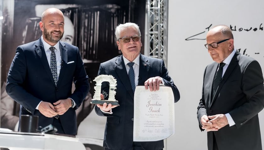 Joachim Gauck uhonorowany Nagrodą Jana Nowaka-Jeziorańskiego