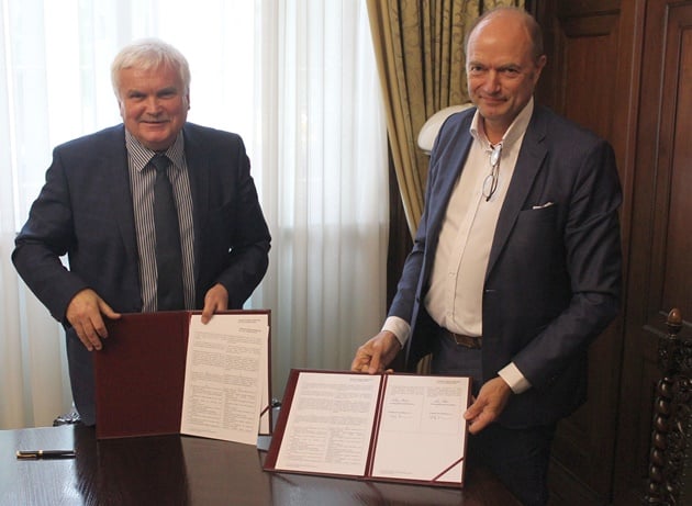 Politechnika Wrocławska i Volvo Polska: podpisano umowę o współpracy