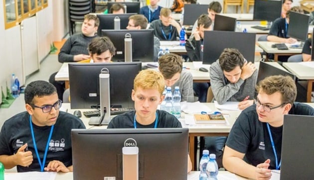 Medal uniwersyteckich informatyków na Mistrzostwach Europy Środkowej