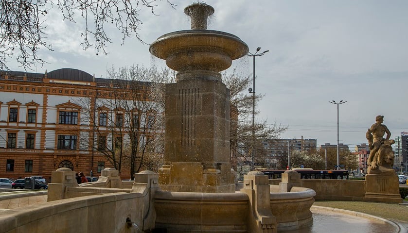 Wrocławskie fontanny rozpoczynają nowy sezon