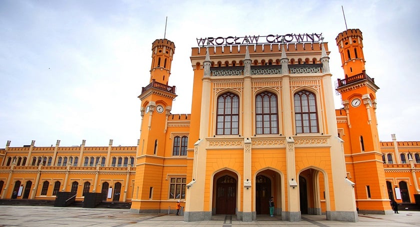 Wrocławski dworzec laureatem konkursu „Dworzec Roku 2021”