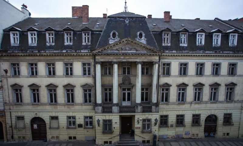 Pałac Wallenberg-Pachaly przy ul. Szajnochy znowu na sprzedaż