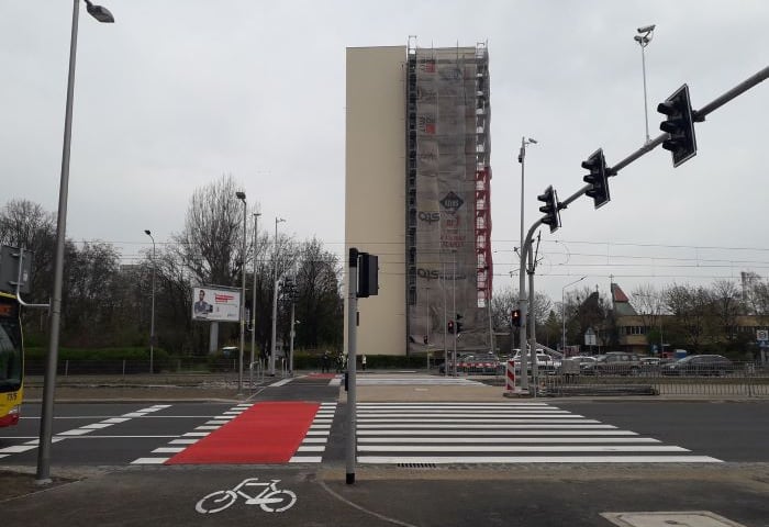 Nowe przejście przez ulicę Legnicką już działa