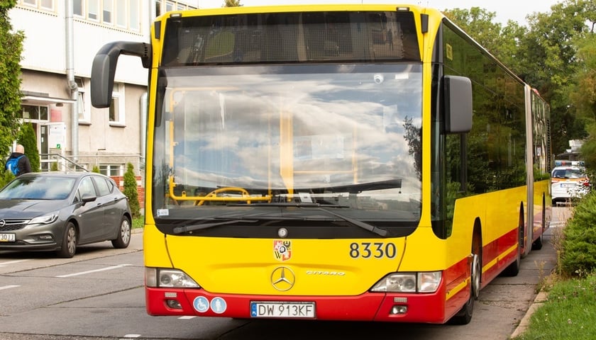 Na zdjęciu autobus MPK Wrocław