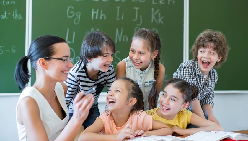 Programy edukacyjne dla dzieci w szkołach podstawowych we Wrocławiu