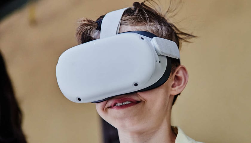 Wyścigi w goglach VR na Partynicach
