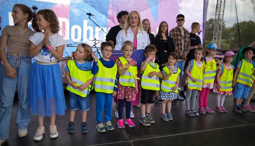 Sara James Wrocław, koncert na placu Wolności w Rok Dobrych Relacji