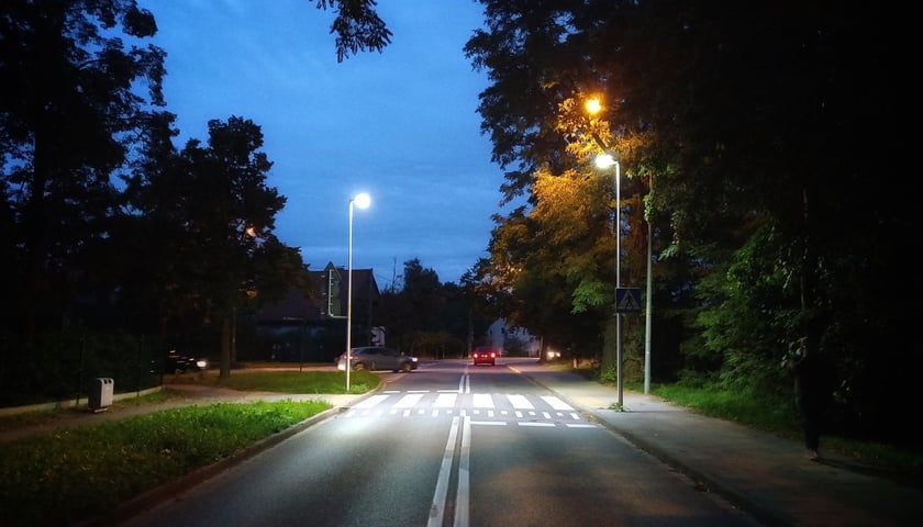 W przeciągu kilku miesięcy we Wrocławiu pojawi się 108 nowych latarni. Zdjęcie ilustracyjne