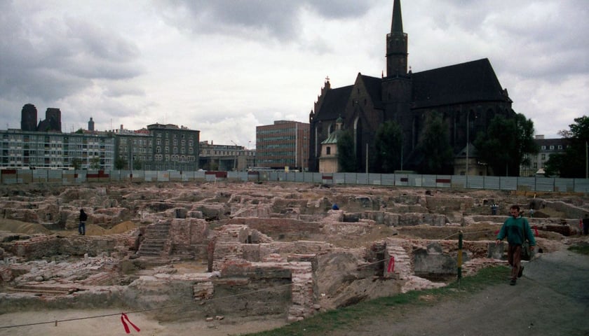 Pl. Dominikański lata 90.