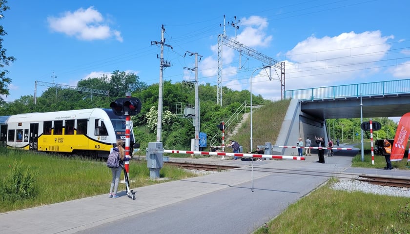 Rogatki na południu Wrocławia stanowią problem dla kierowców od momentu powrotu linii kolejowej na trasie Wrocław – Świdnica