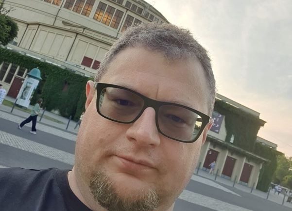 Panie Rafale, jesteśmy wdzięczni za Pańską codzienną pracę, a także odwagę i determinację w walce z COVID-em, a Super Diament będzie oczywiście czekał. Do trzech razy sztuka!