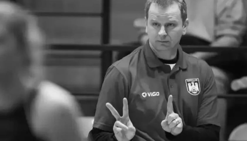 Radosław Czerniak był wieloletnim koszykarzem Śląska. Po zakończeniu sportowej kariery jako trener prowadził między innymi wrocławską Ślęzę