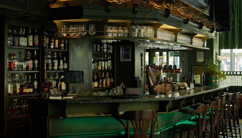 Pub Guinness we Wrocławiu na pl. Solnym. Tu zasmakujesz irlandzkiego piwa!