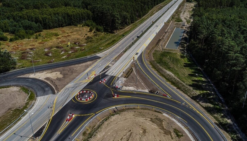 Jeden z przebudowywanych węzłów na przyszłej autostradzie A-18. Po remoncie trasę Wrocław-Berlin przejedziemy w trzy godziny