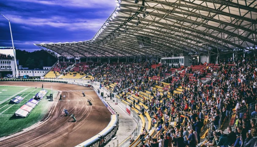Tor wrocławskiego Stadionu Olimpijskiego należy do najbardziej rozpoznawalnych w światowym żużlu