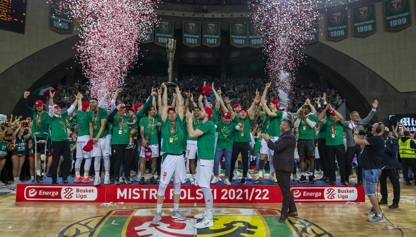 Koszykarze Śląska w maju zostali mistrzami Polski. Cały Wrocław trzyma kciku, żeby powtórzyli ten sukces