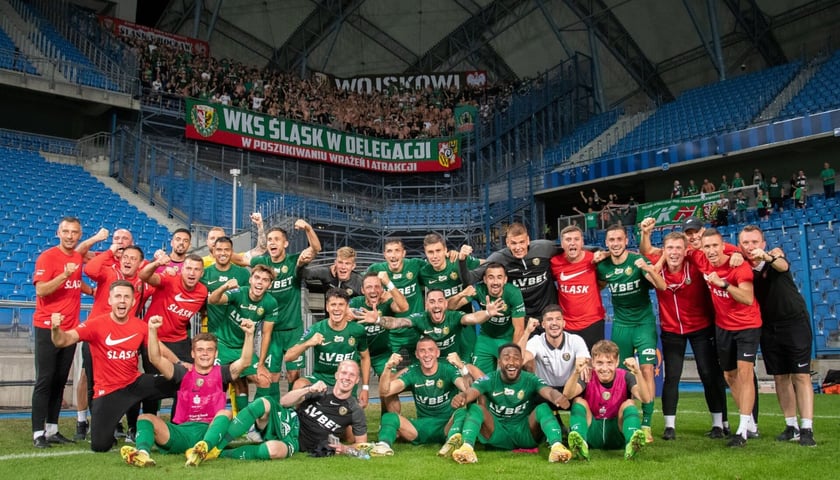 W poprzedniej kolejce Śląsk okazał się lepszy od aktualnych mistrzów Polski, drużyny Lecha Poznań. Gola na wagę wyjazdowego zwycięstwa strzelił Petr Schwarz