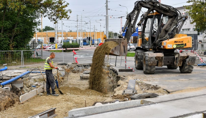 MPK wymieniło 12 rozjazdów tramwajowych przy zajezdni Borek. W przyszłości obiekt ma zostać rozbudowany, aby pomieścić większą liczbę tramwajów