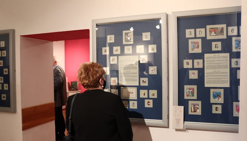 Wystawa filatelistyczna pn „Twarze Elżbiety II” w Muzeum Poczty i Telekomunikacji we Wrocławiu