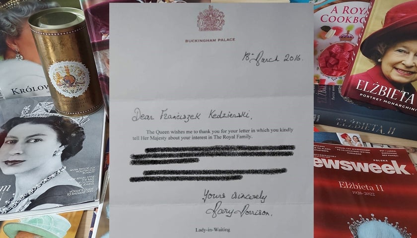 Na zdjęciu: czasopisma z kolekcji sympatyka Elżbiety II oraz list z pałacu królewskiego