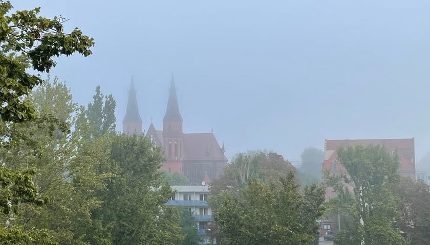 mgła nad Wrocławiem