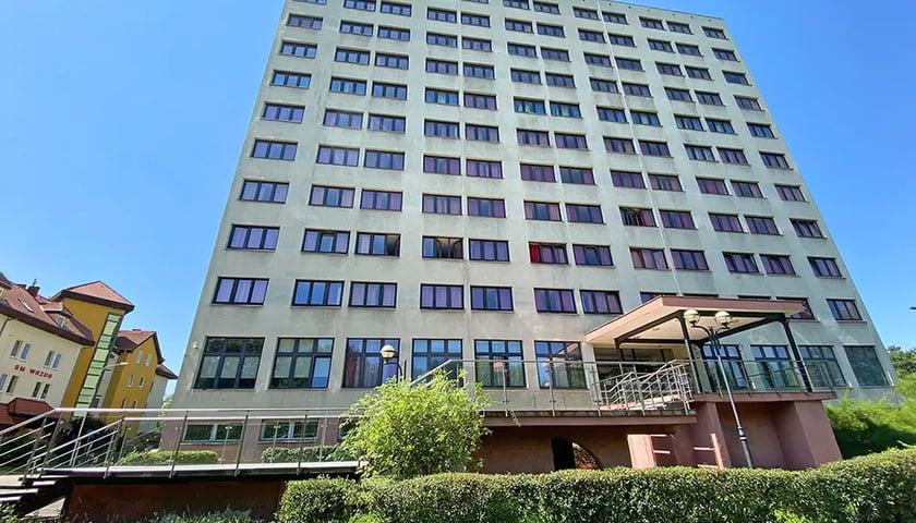 Na zdjęciu: dom studencki Arka na wrocławskim Biskupinie