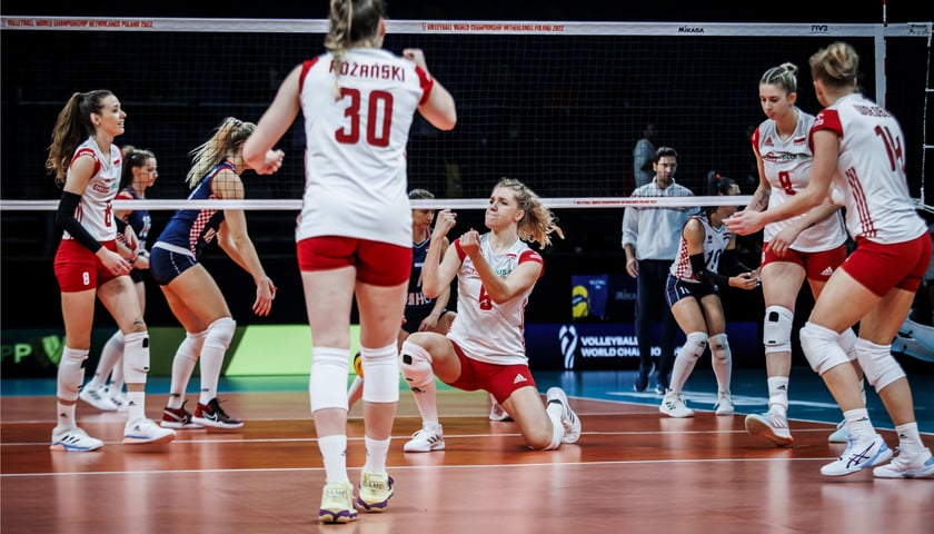 Na zdjęciu radość siatkarek reprezentacji Polski po jednym ze zdobytych punktów