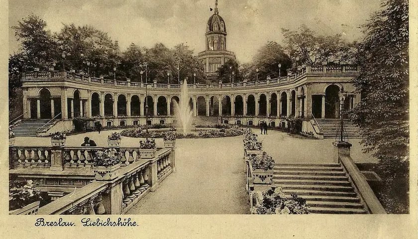 Na zdjęciu wieża nad Bastionem Sakwowym