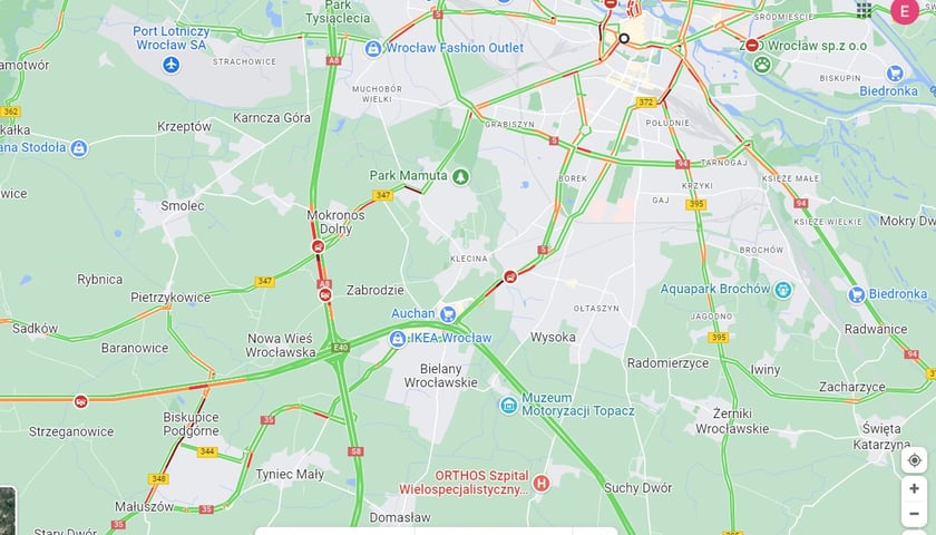 wypadek między węzłami Wrocław Południe - węzeł Wrocław Zachód w kierunku Kudowy.