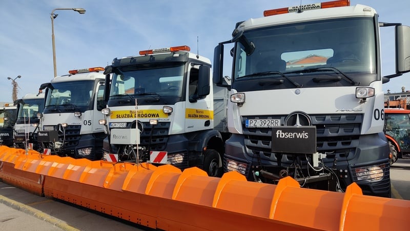 Zimą we Wrocławiu pracować będą m.in. 54 pługosyparki jezdniowe oraz 35 chodnikowych