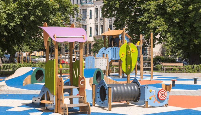 Skwer Skaczącej Gwiazdy otwarty po metamorfozie [ZDJĘCIA,  WIDEO]