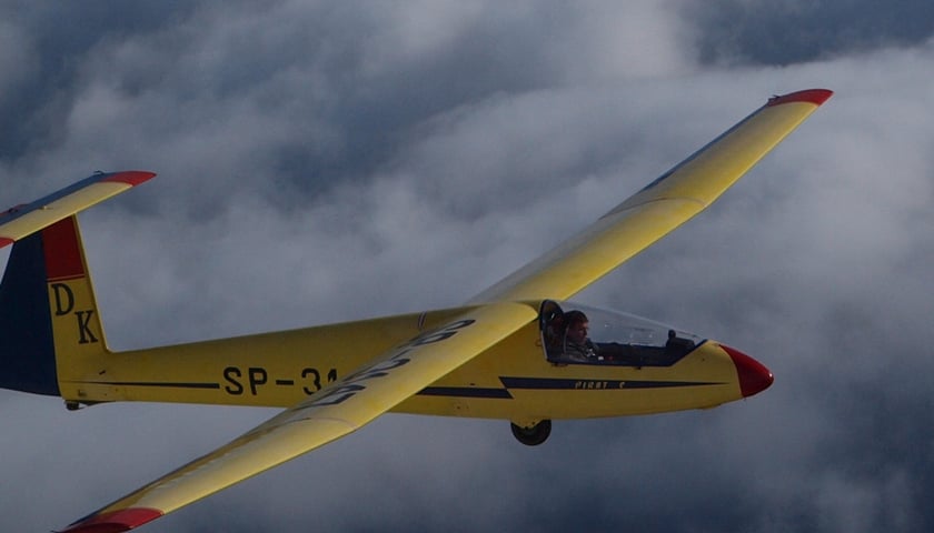 SZD-30A Pirat - polski szybowiec szkolno-treningowy i wyczynowy, w układzie grzbietopłata. Pierwszy szybowiec w Polsce z usterzeniem w kształcie litery T. Oblatany został w 1966 roku. We wrocławskich zakładach szybowcowych powstało 48 egzemplarzy, większość przeznaczona na eksport.