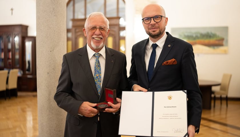 Na znakomite zdjęcia Andrzeja Rutyny można dziś trafić w wielu, nie tylko wrocławskich, publikacjach