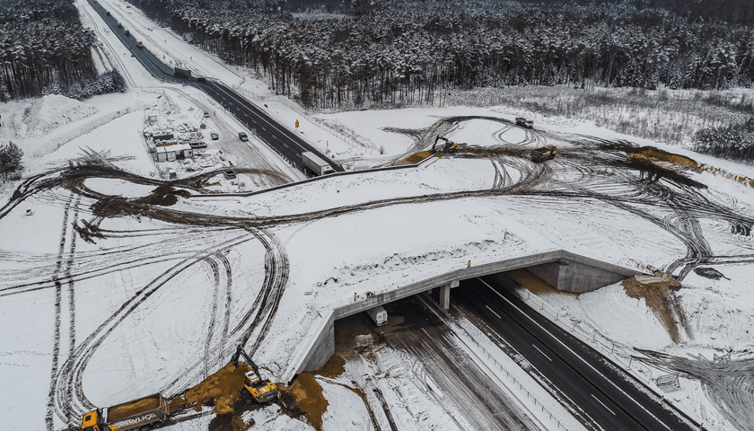 Na zdjęciu wiadukt na budowie A18