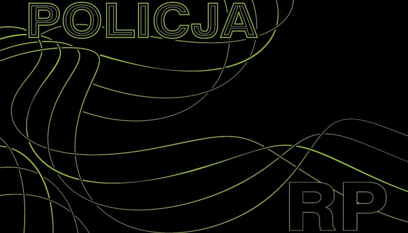 Na zdjęciu widać nową legitymację służbową polskiej policji
