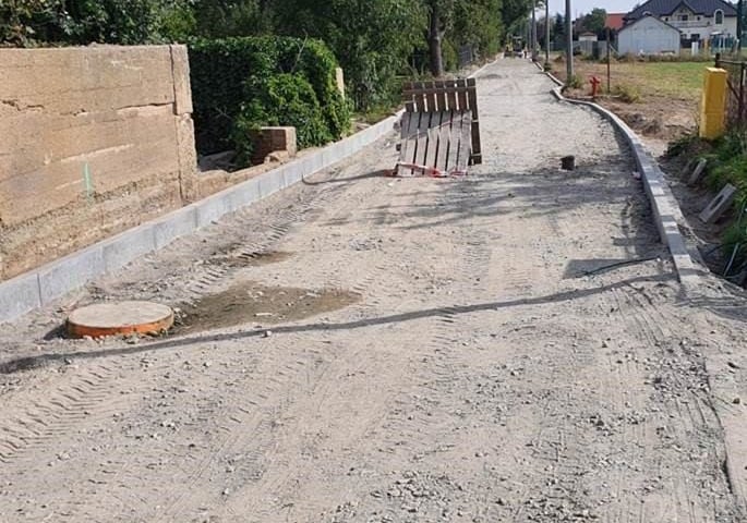 Budowa kanalizacji na osiedlach Jerzmanowo i Jarnołtów