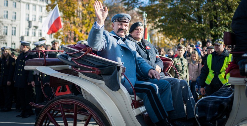 W pochodzie uczestniczył m.in. marszałek Józef Piłsudski.
