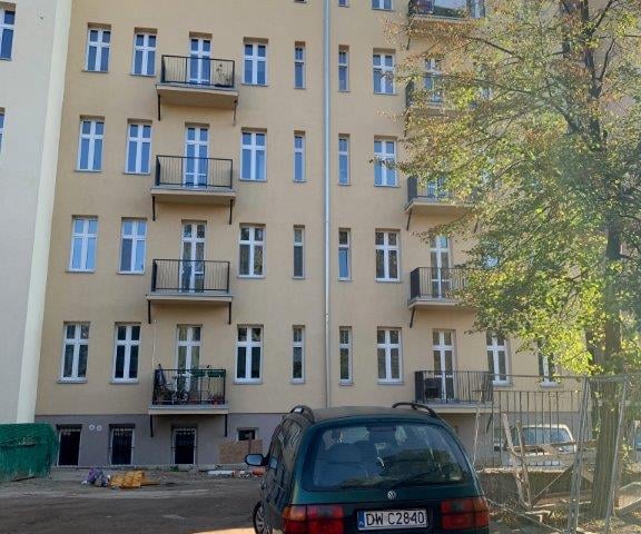 Wyszyńskiego 62, koszt prac: 3,5 mln. Wykonawca: Zarząd Zasobu Komunalnego