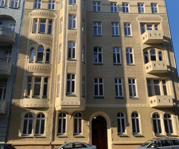 Wyszyńskiego 70, koszt prac: 3,9 mln. Wykonawca: Zarząd Zasobu Komunalnego