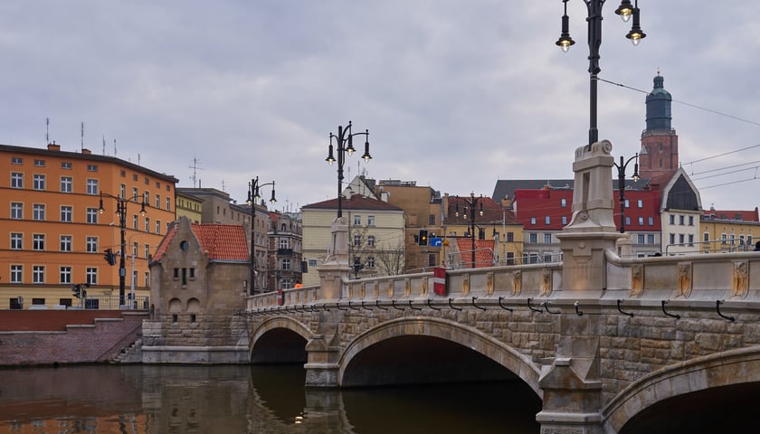 Na zdjęciu mosty Pomorskie pod koniec  stycznia 2023