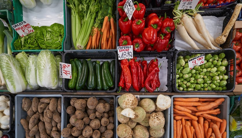 Stoisko z warzywami w Pasażu Zielińskiego. 