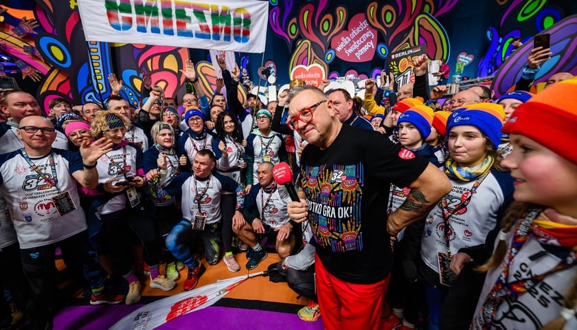 Studio Finału WOŚP 2024 i Jurek Owsiak