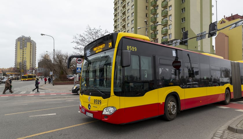 Na zdjęciu autobus MPK Wrocław, zdjęcie ilustracyjne