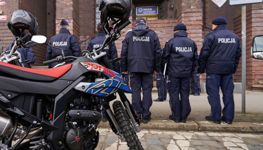Na zdjęciu nowy policyjny motocykl