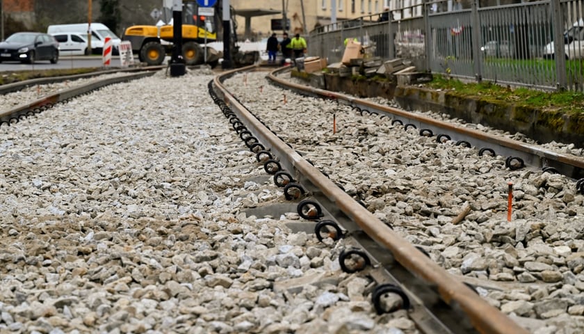 Remont pętli Leśnica oraz torowiska ul. Kosmonautów do przystanku Jeleniogórska