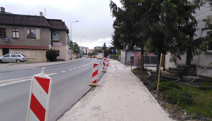 Budowa brakującego chodnika w ul. Trawowej przy ul. Stanisławowskiej (na wys. posesji nr 1-3)