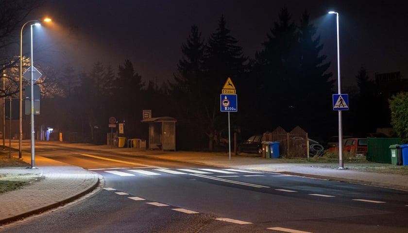 Budowa oświetlenia na ul. Rakietowej od ostatniej latarni na terenie zabudowanym do ronda